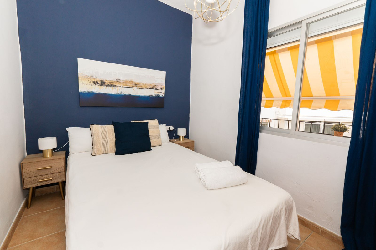 4 Bed Apartment for sale in Marbella Costa Del Sol, Málaga, Spain