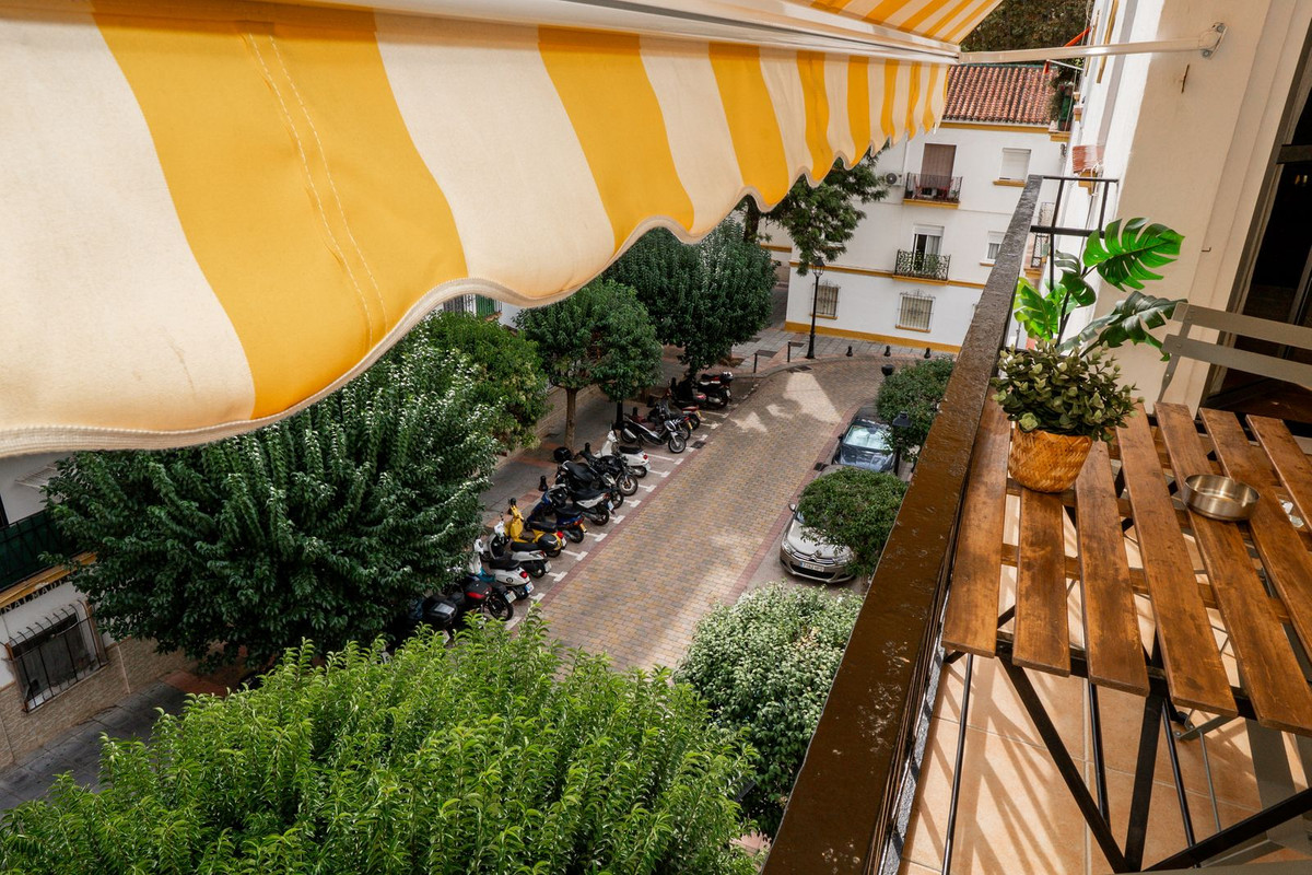 4 Bed Apartment for sale in Marbella Costa Del Sol, Málaga, Spain