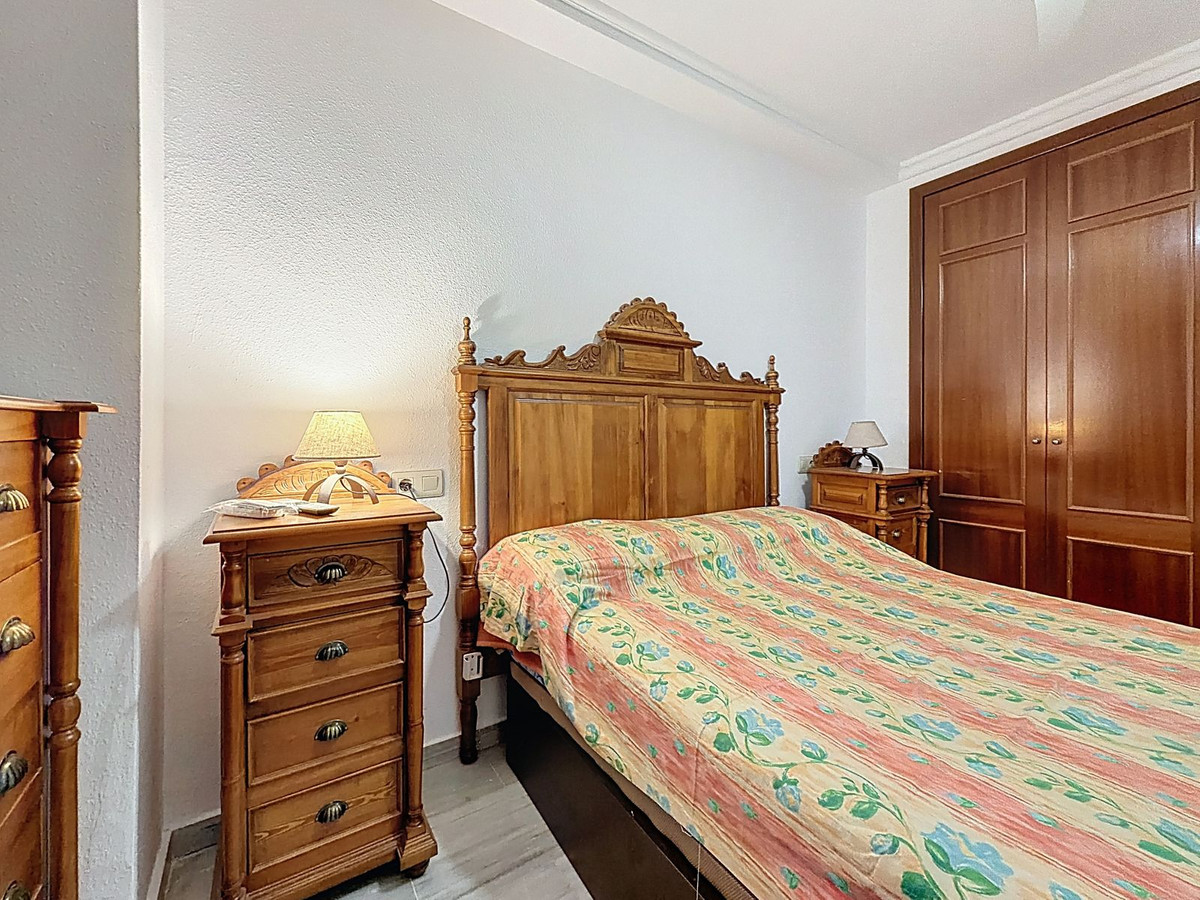 2 Bed Apartment for sale in San Pedro De Alcántara Costa Del Sol, Málaga, Spain