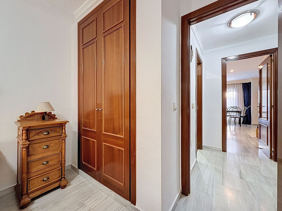 2 Bed Apartment for sale in San Pedro De Alcántara Costa Del Sol, Málaga, Spain