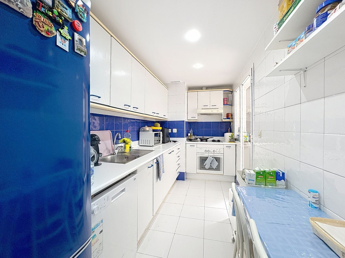 2 Bed Apartment for sale in San Pedro De Alcántara Costa Del Sol, Málaga, Spain