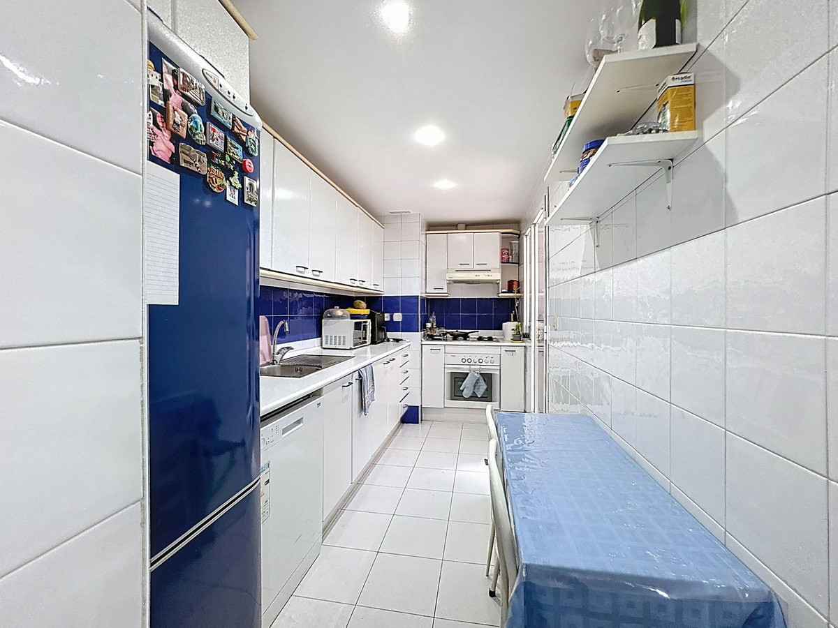 2 Bed Apartment for sale in San Pedro De Alcántara Costa Del Sol, Málaga, Spain