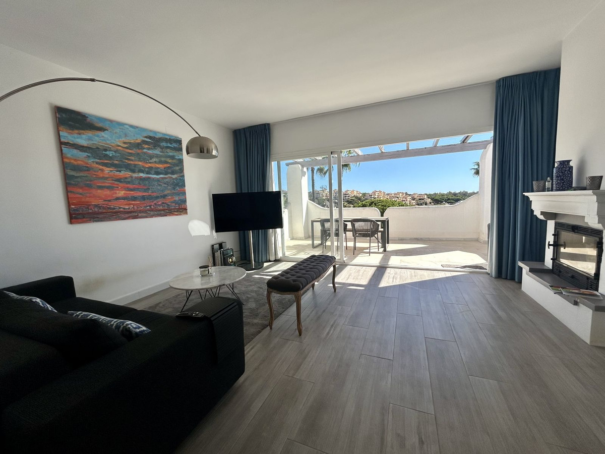5 Bed Townhouse for sale in Elviria Costa Del Sol, Málaga, Spain