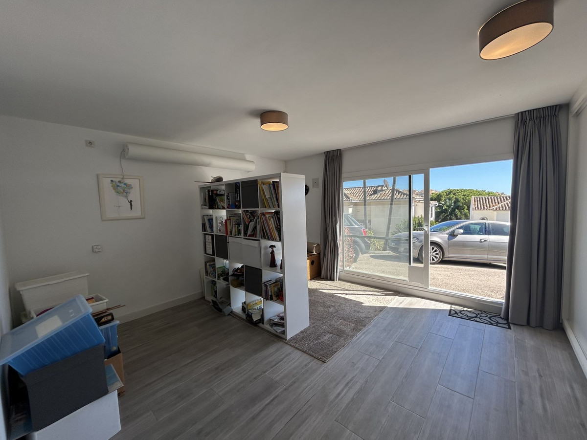 5 Bed Townhouse for sale in Elviria Costa Del Sol, Málaga, Spain