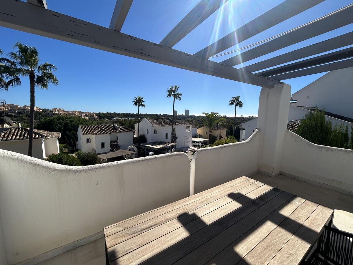 5 Bed Townhouse for sale in Elviria Costa Del Sol, Málaga, Spain