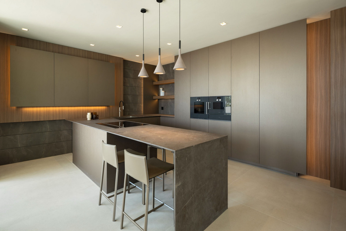 Se vende Villa - Chalet de 5 dormitorios en Costa Del Sol, Málaga, España