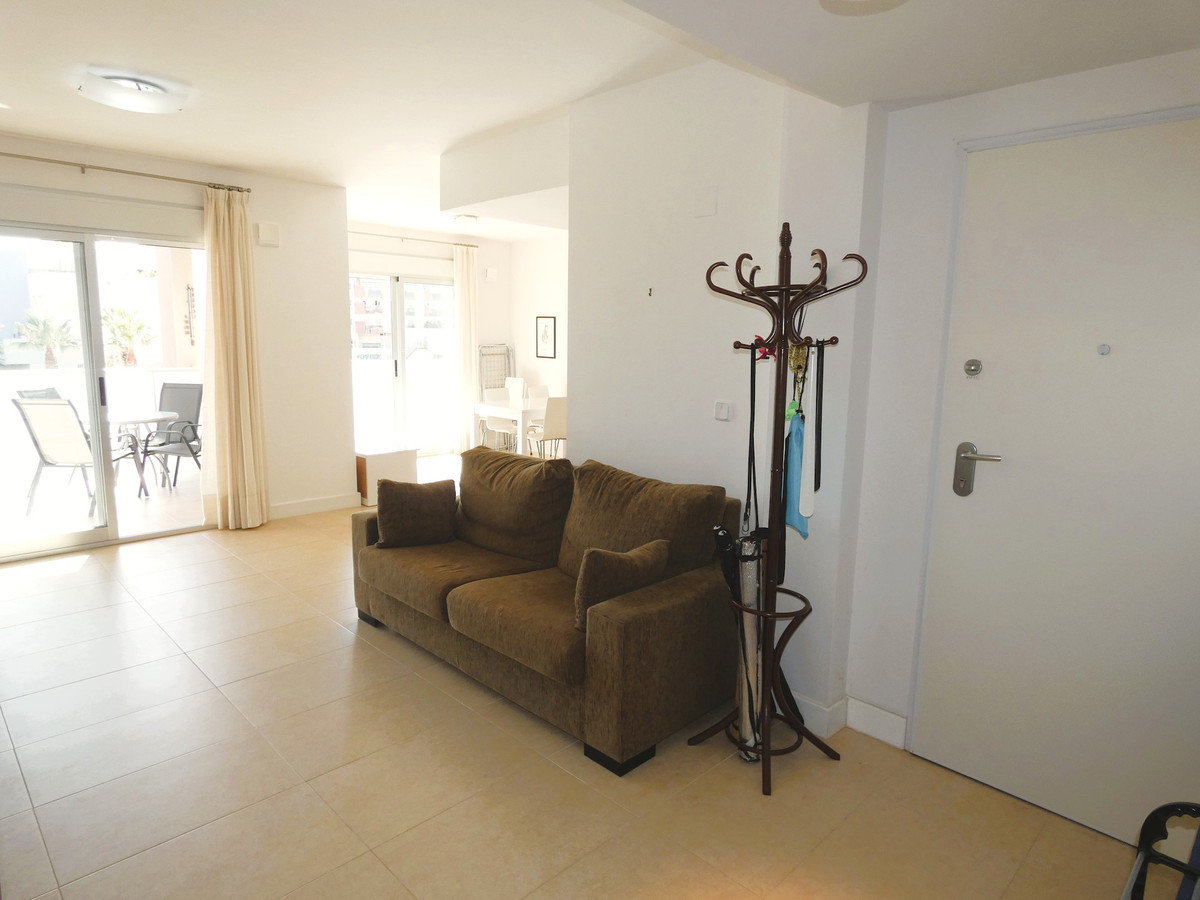 Se vende Apartamento Planta Media de 4 dormitorios en Costa Blanca, Alicante, España