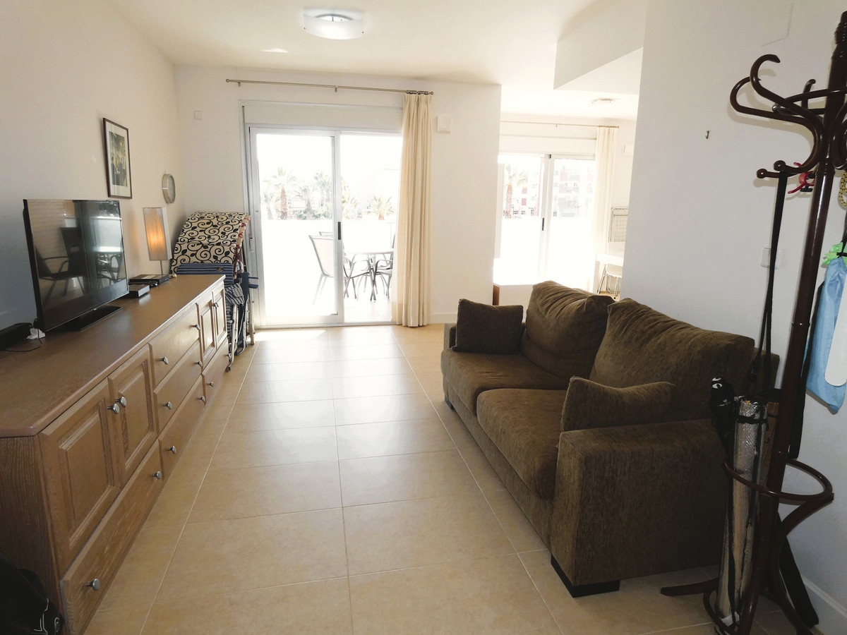 Se vende Apartamento Planta Media de 4 dormitorios en Costa Blanca, Alicante, España