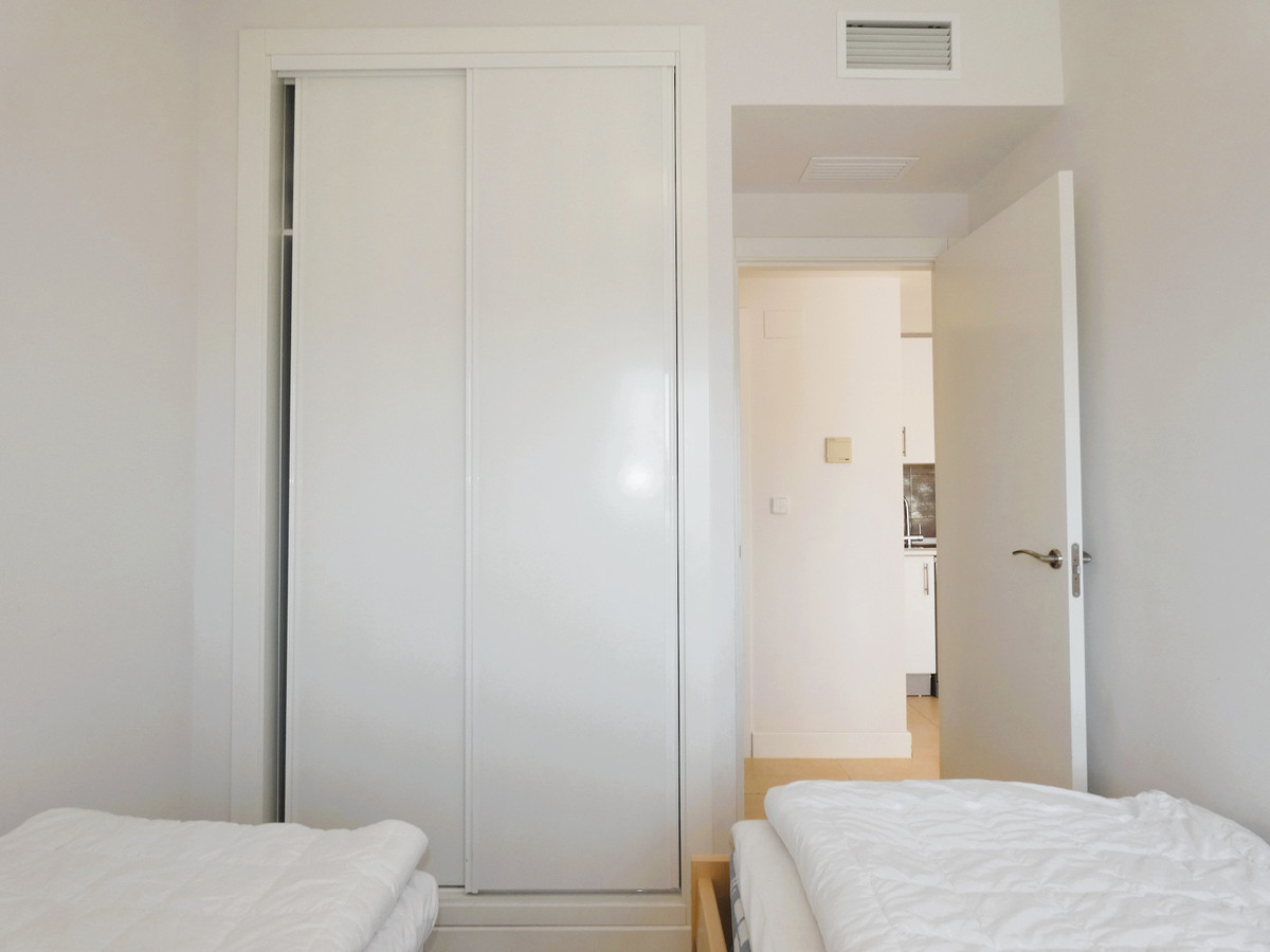 Se vende Apartamento Planta Media de 4 dormitorios en Costa Blanca, Alicante, España