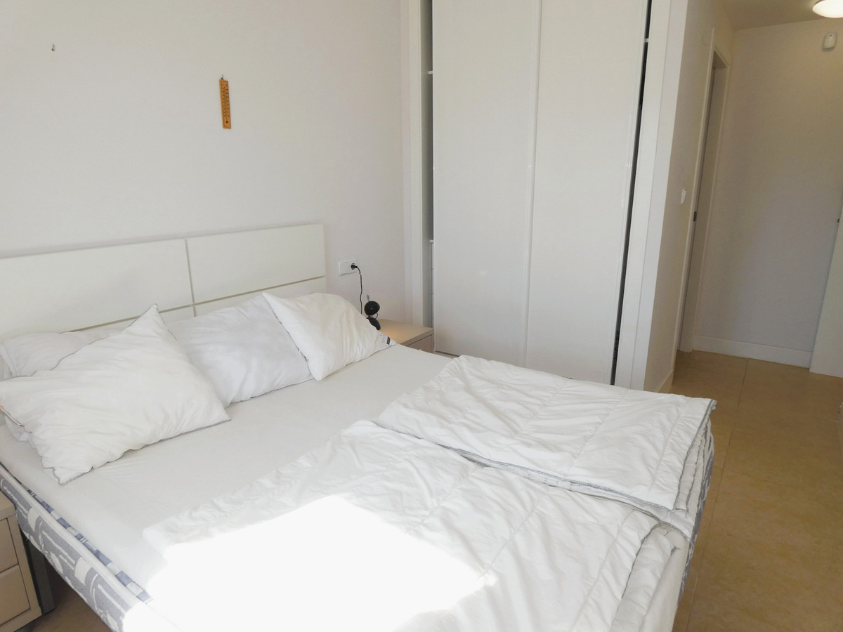 Se vende Apartamento Planta Media de 4 dormitorios en Costa Blanca, Alicante, España