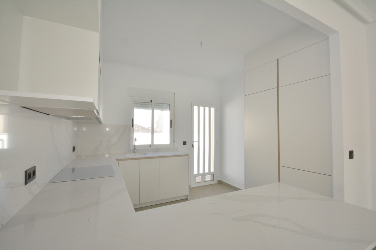 Se vende Villa - Chalet de 2 dormitorios en Costa Blanca, Alicante, España