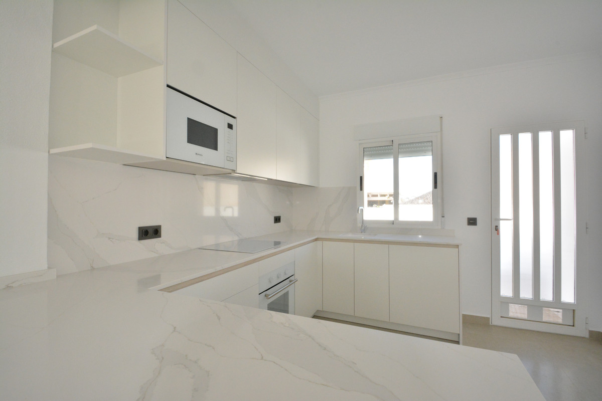 Se vende Villa - Chalet de 2 dormitorios en Costa Blanca, Alicante, España