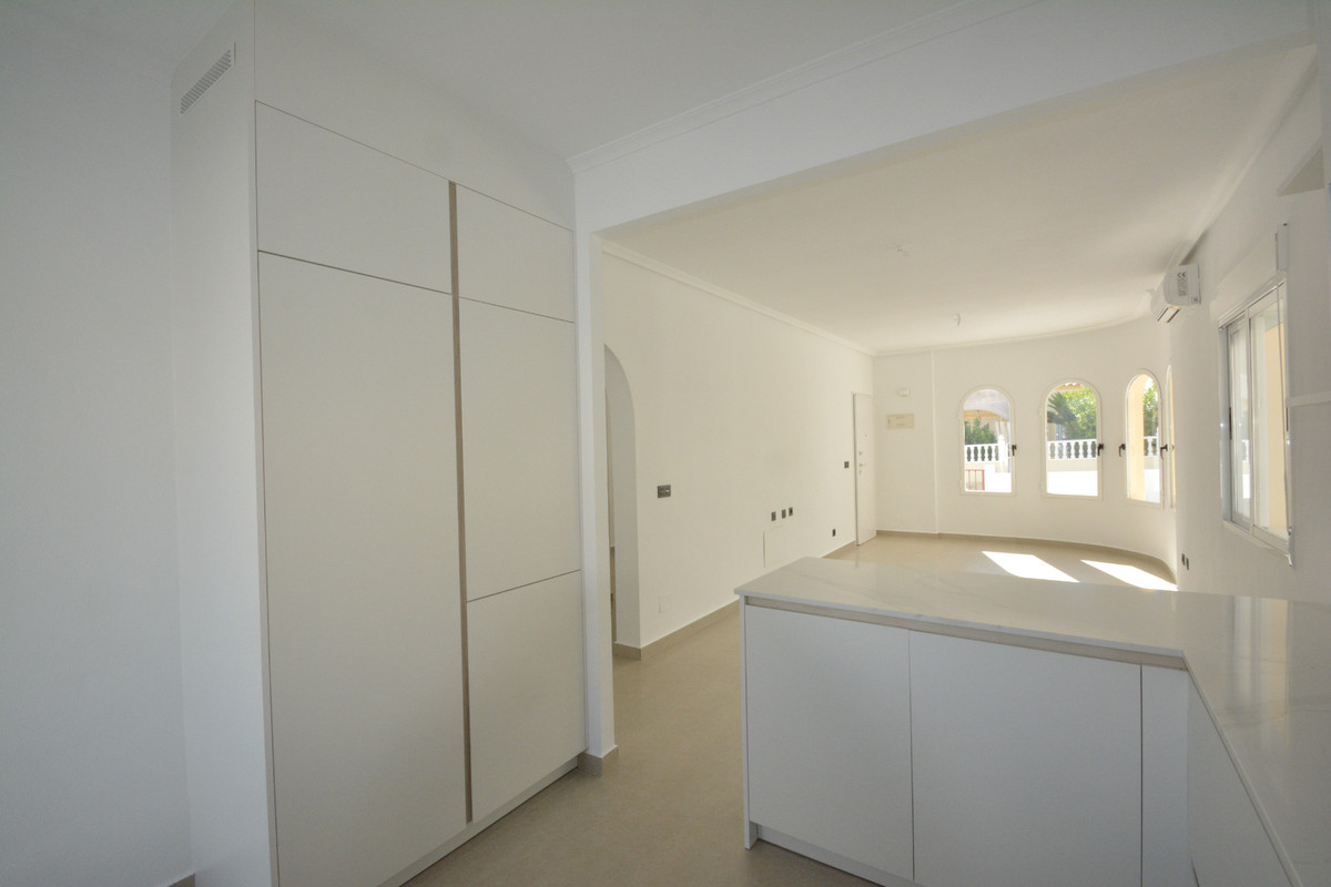 Se vende Villa - Chalet de 2 dormitorios en Costa Blanca, Alicante, España