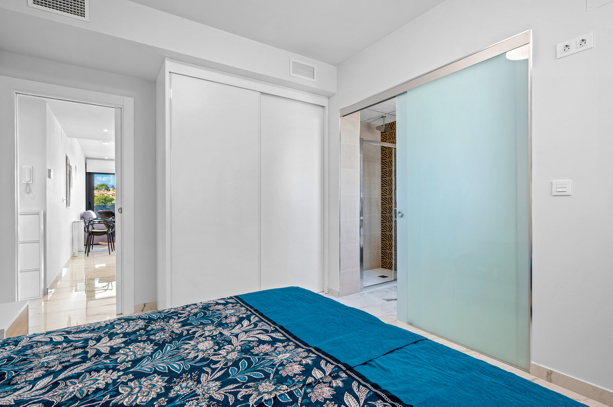 2 Bed Apartment for sale in Villamartin Costa Blanca, Alicante, Spain
