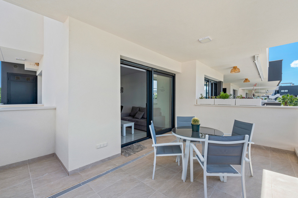2 Bed Apartment for sale in Villamartin Costa Blanca, Alicante, Spain