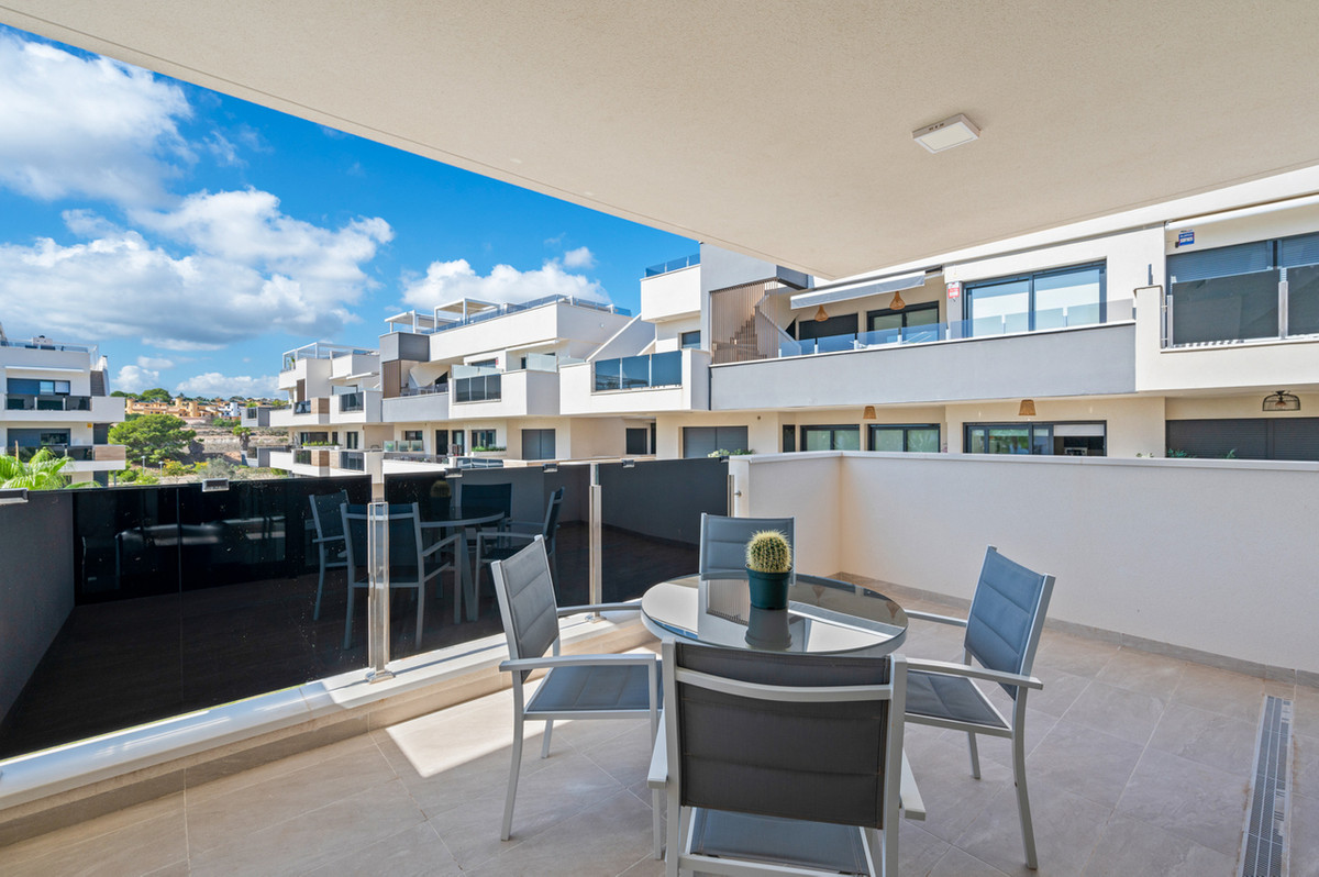 2 Bed Apartment for sale in Villamartin Costa Blanca, Alicante, Spain