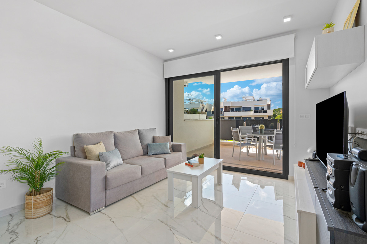 2 Bed Apartment for sale in Villamartin Costa Blanca, Alicante, Spain