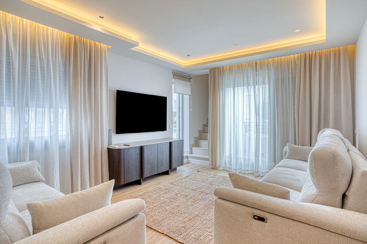 2 Bed Apartment for sale in La Cala Golf Costa Del Sol, Málaga, Spain