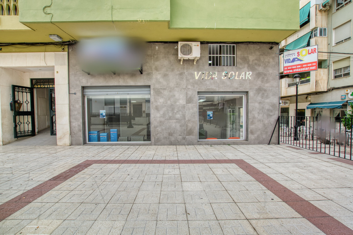Se vende Local comercial de 1 dormitorios en Costa Del Sol East, Málaga, España