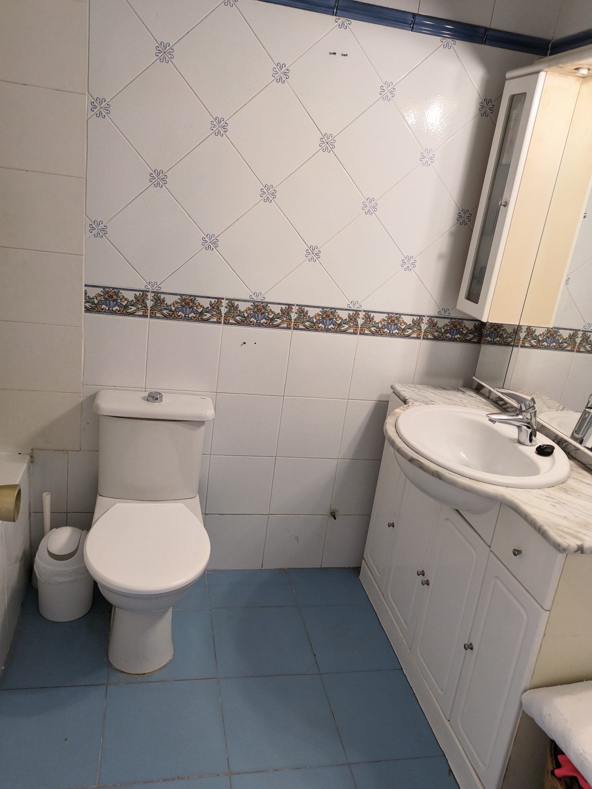 2 Bed Townhouse for sale in Elviria Costa Del Sol, Málaga, Spain