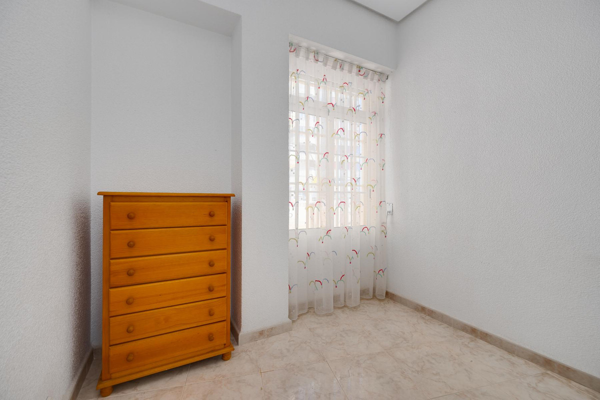 4 Bed Apartment for sale in Torrevieja Costa Blanca, Alicante, Spain