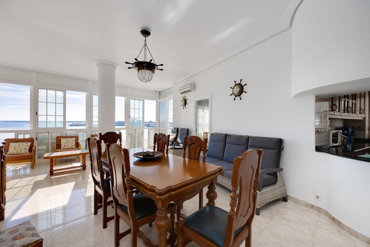 4 Bed Apartment for sale in Torrevieja Costa Blanca, Alicante, Spain