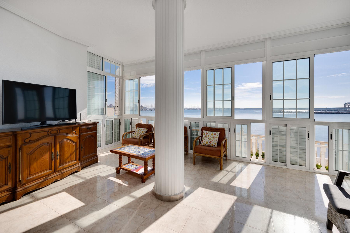 4 Bed Apartment for sale in Torrevieja Costa Blanca, Alicante, Spain