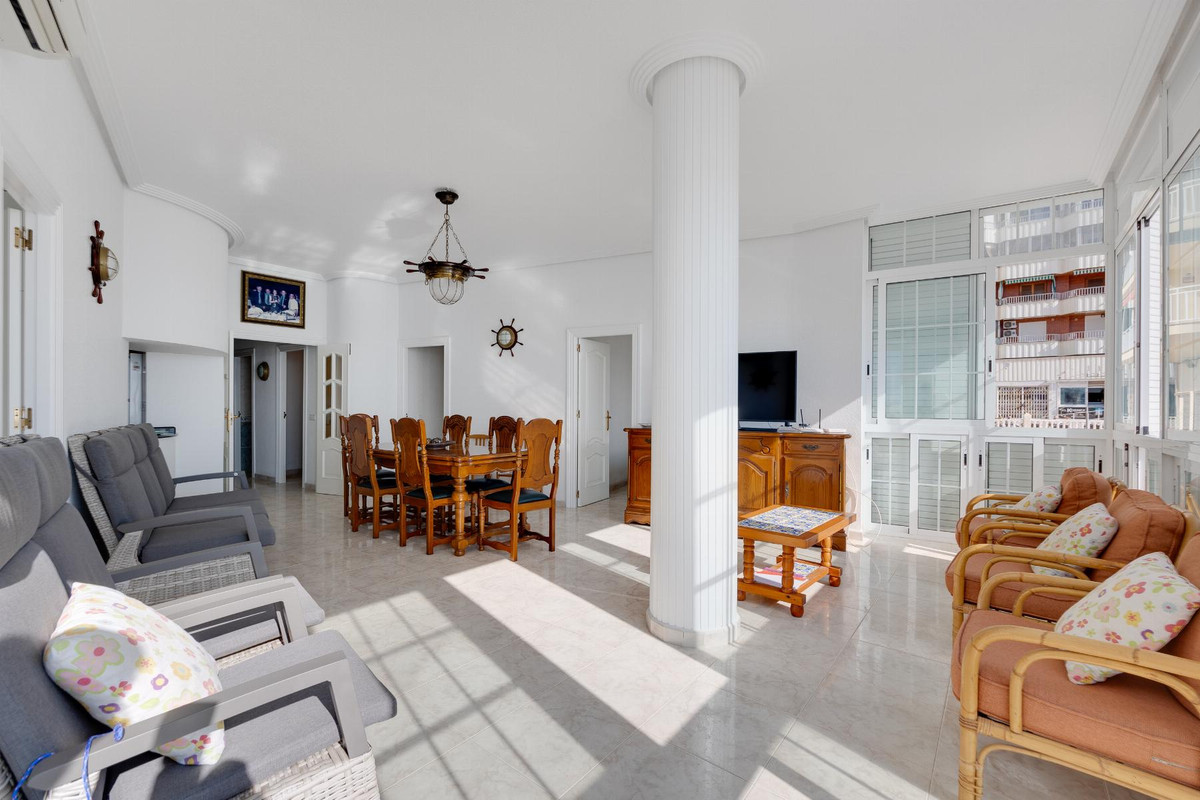 4 Bed Apartment for sale in Torrevieja Costa Blanca, Alicante, Spain