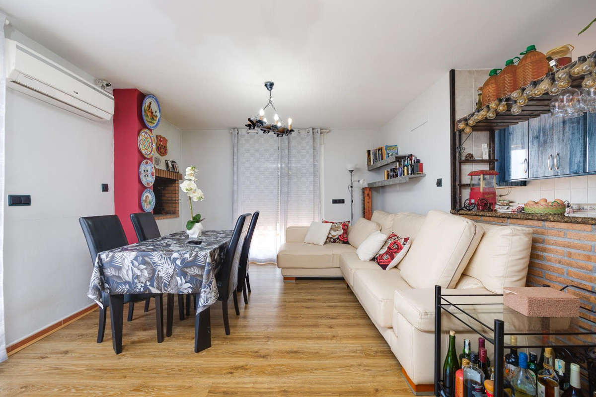 3 Bed Apartment for sale in Pilar De La Horadada Costa Blanca, Alicante, Spain