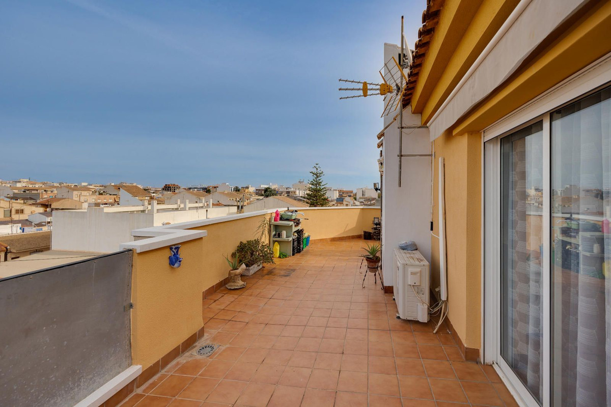 3 Bed Apartment for sale in Pilar De La Horadada Costa Blanca, Alicante, Spain
