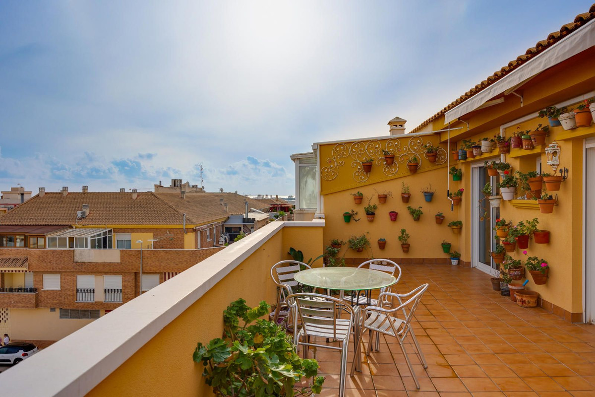 3 Bed Apartment for sale in Pilar De La Horadada Costa Blanca, Alicante, Spain