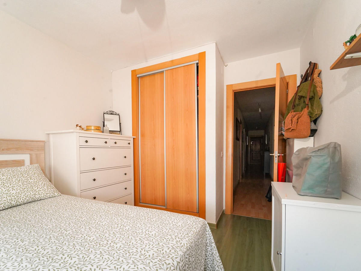 Se vende Apartamento Planta Media de 4 dormitorios en Costa Del Sol, Málaga, España