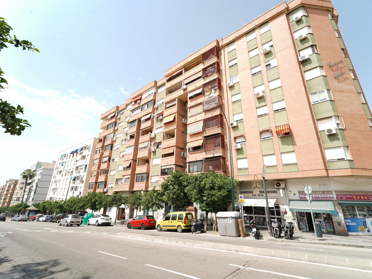 Se vende Apartamento Planta Media de 4 dormitorios en Costa Del Sol, Málaga, España