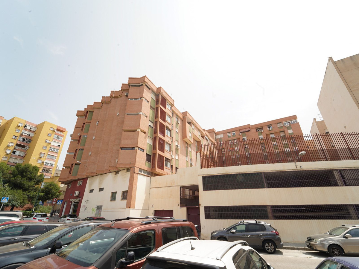 Se vende Apartamento Planta Media de 4 dormitorios en Costa Del Sol, Málaga, España