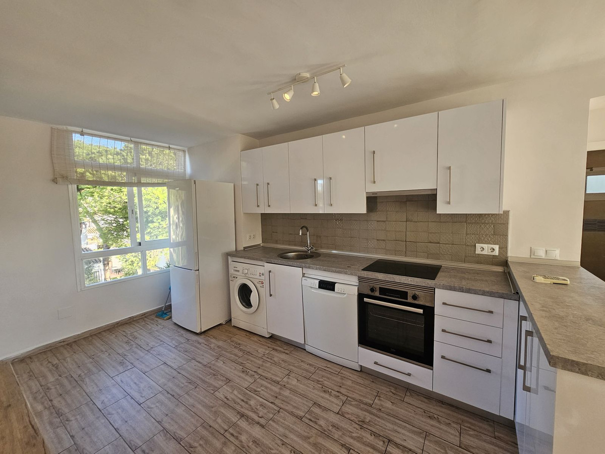 2 Bed Apartment for sale in Calypso Costa Del Sol, Málaga, Spain