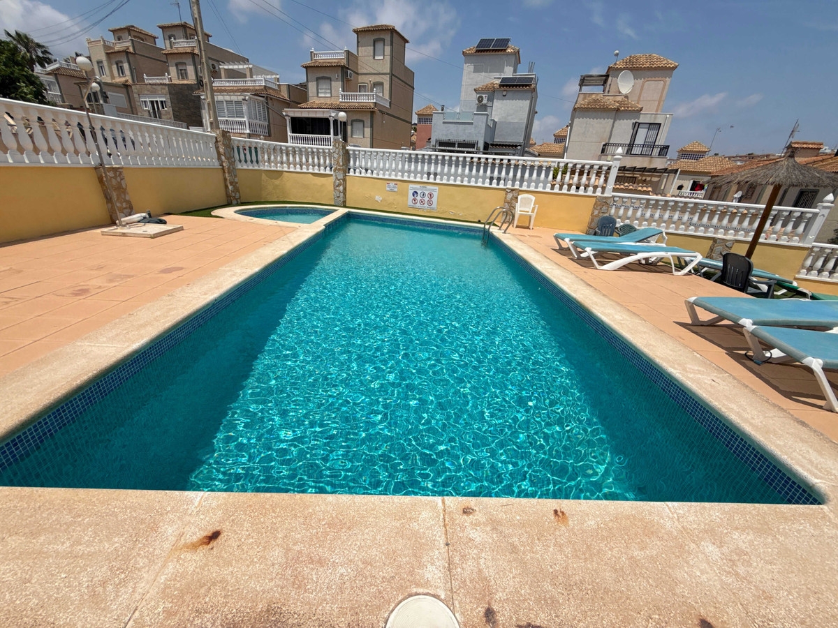 4 Bed Apartment for sale in El Galan Costa Blanca, Alicante, Spain