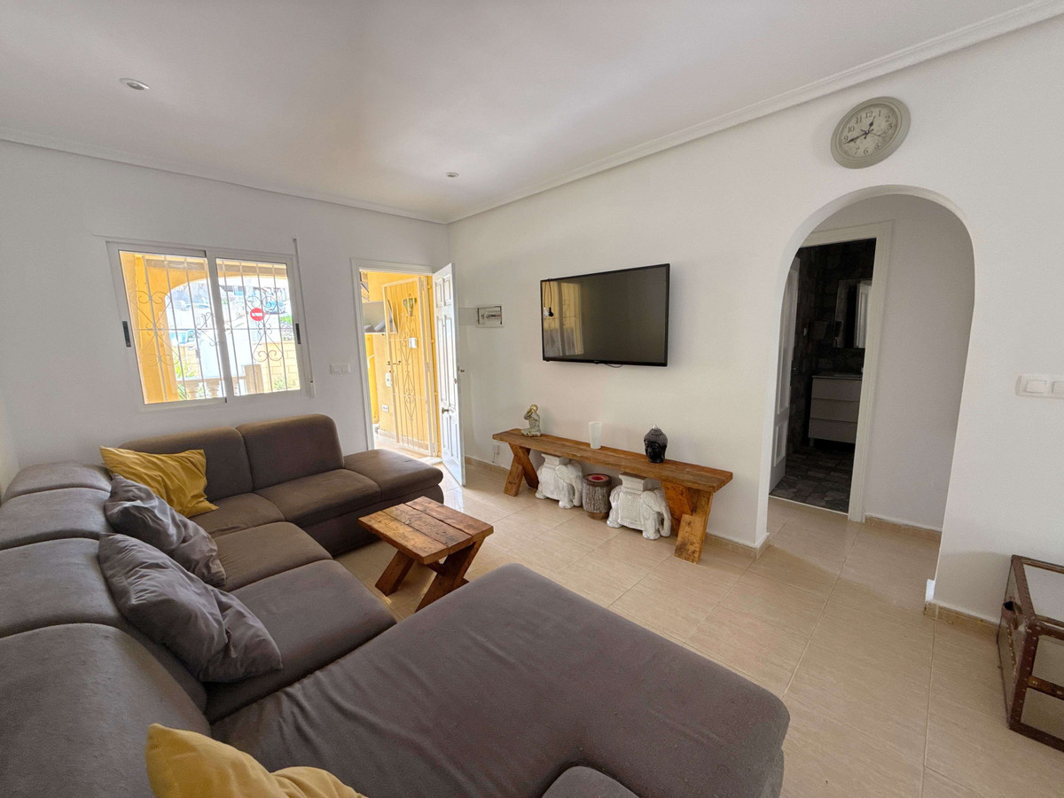 4 Bed Apartment for sale in El Galan Costa Blanca, Alicante, Spain