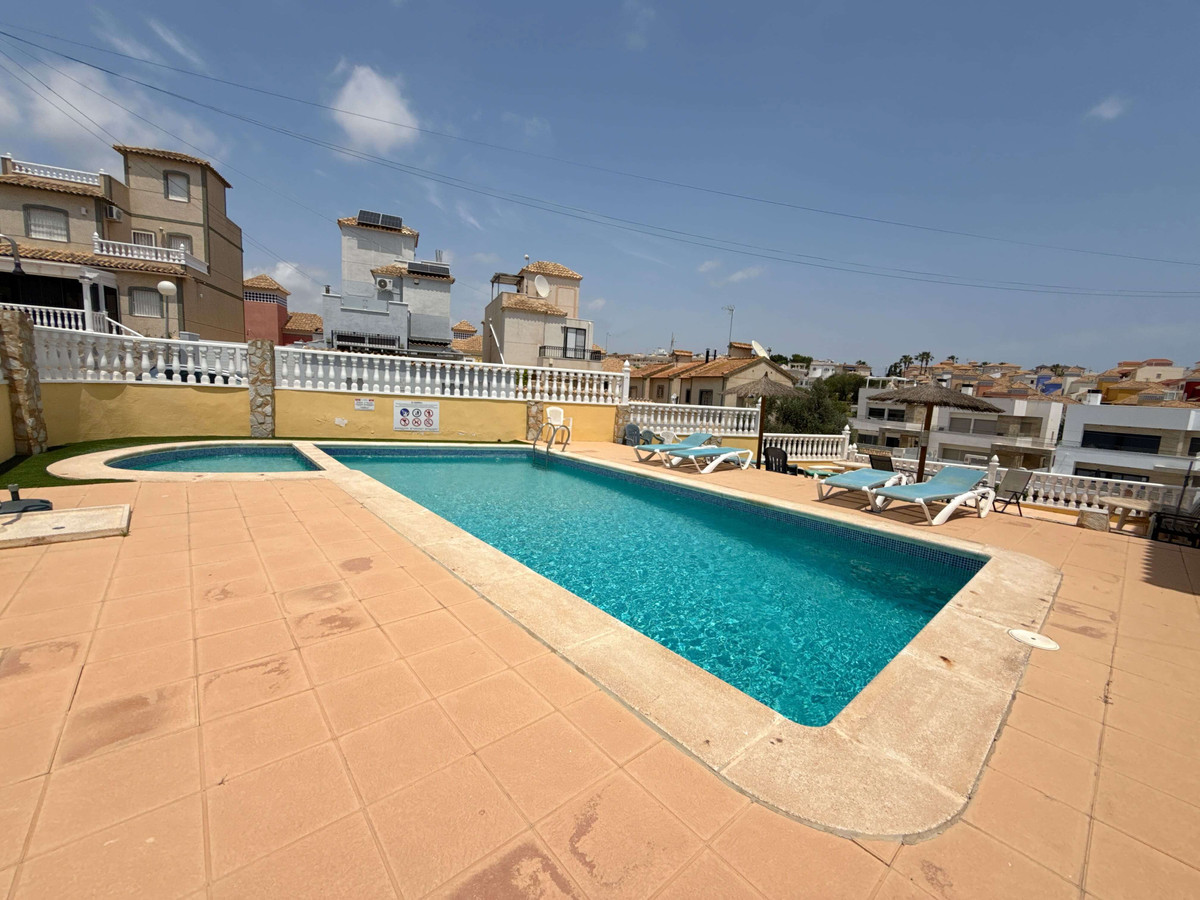 4 Bed Apartment for sale in El Galan Costa Blanca, Alicante, Spain
