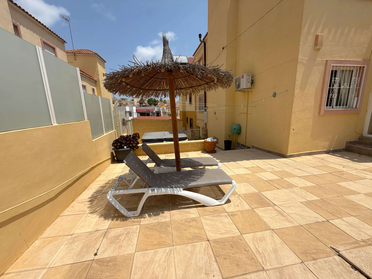 4 Bed Apartment for sale in El Galan Costa Blanca, Alicante, Spain