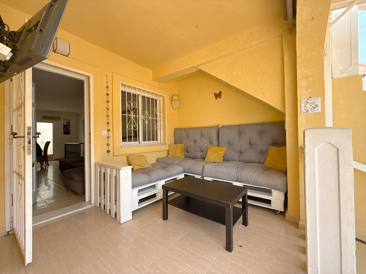4 Bed Apartment for sale in El Galan Costa Blanca, Alicante, Spain