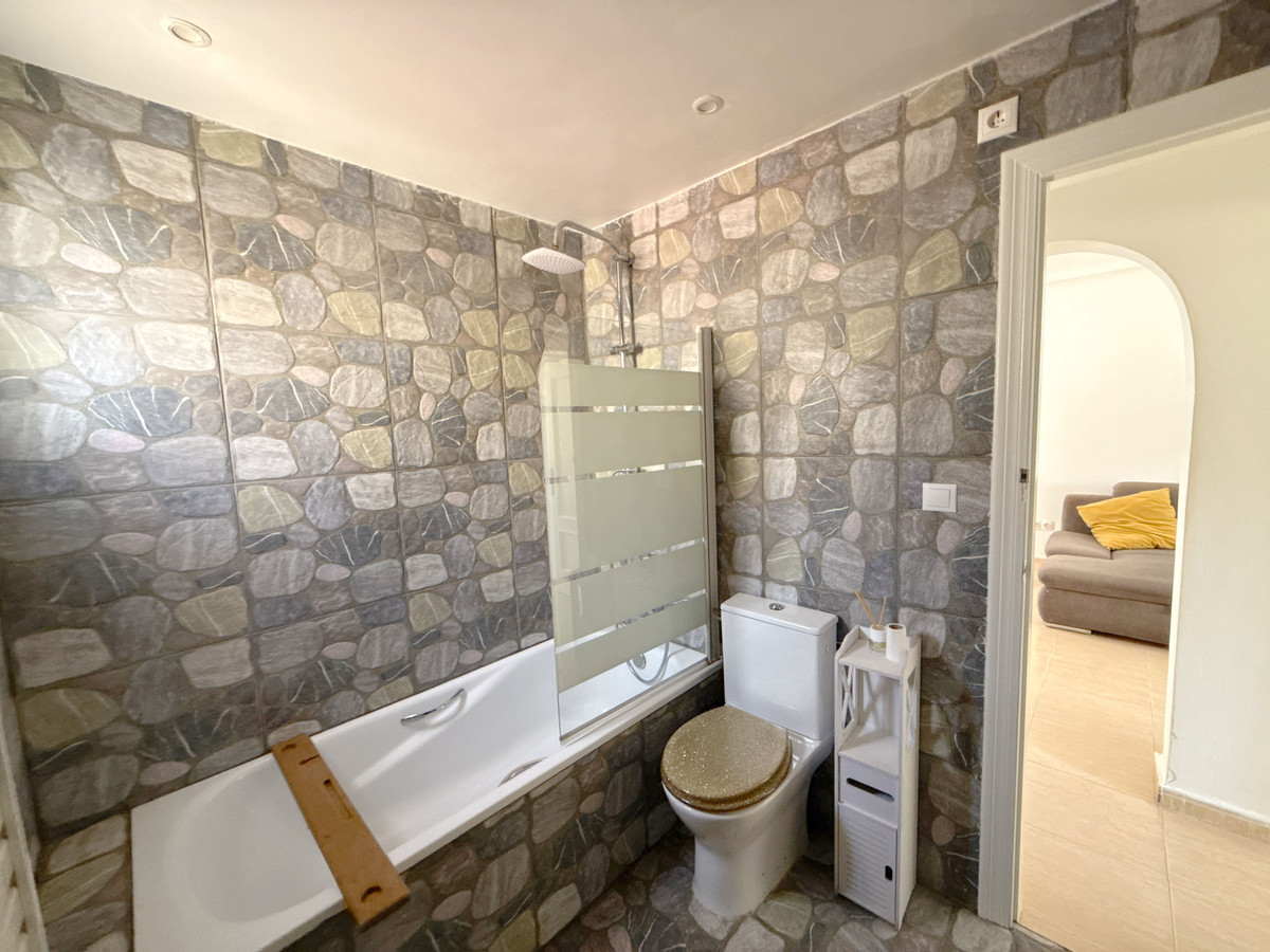 4 Bed Apartment for sale in El Galan Costa Blanca, Alicante, Spain