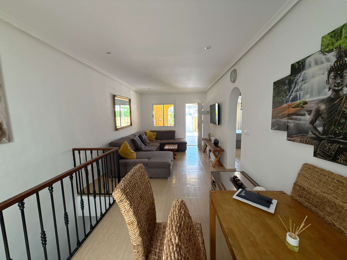 4 Bed Apartment for sale in El Galan Costa Blanca, Alicante, Spain