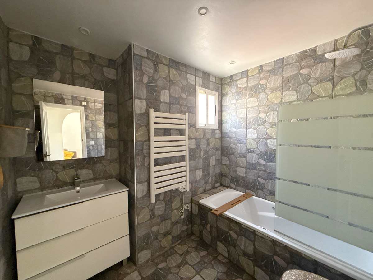 4 Bed Apartment for sale in El Galan Costa Blanca, Alicante, Spain