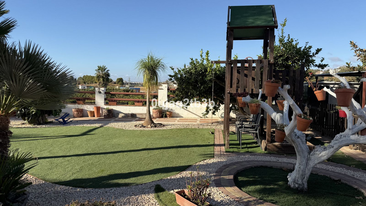 Se vende Terreno Urbano  en Costa Del Sol, Málaga, España