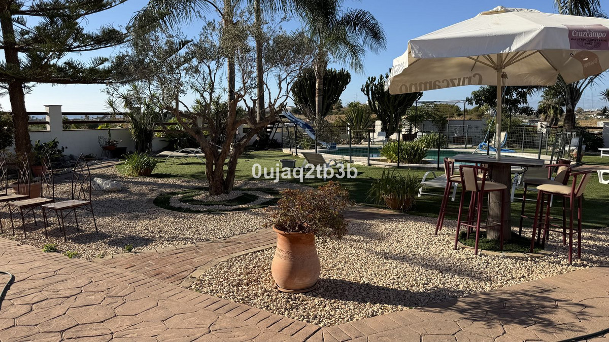 Se vende Terreno Urbano  en Costa Del Sol, Málaga, España