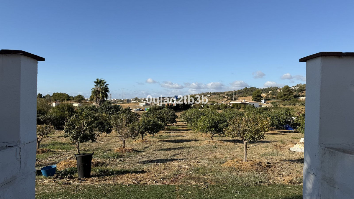 Se vende Terreno Urbano  en Costa Del Sol, Málaga, España