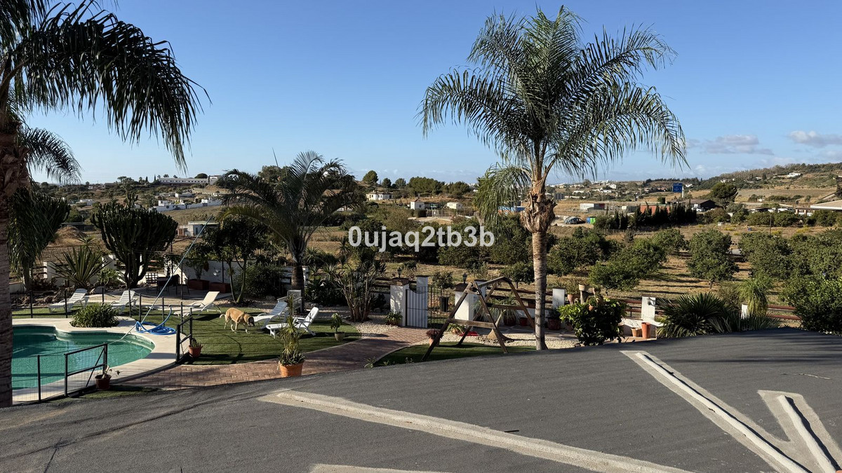 Se vende Terreno Urbano  en Costa Del Sol, Málaga, España
