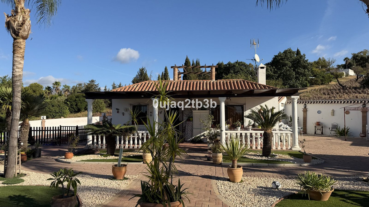 Se vende Terreno Urbano  en Costa Del Sol, Málaga, España