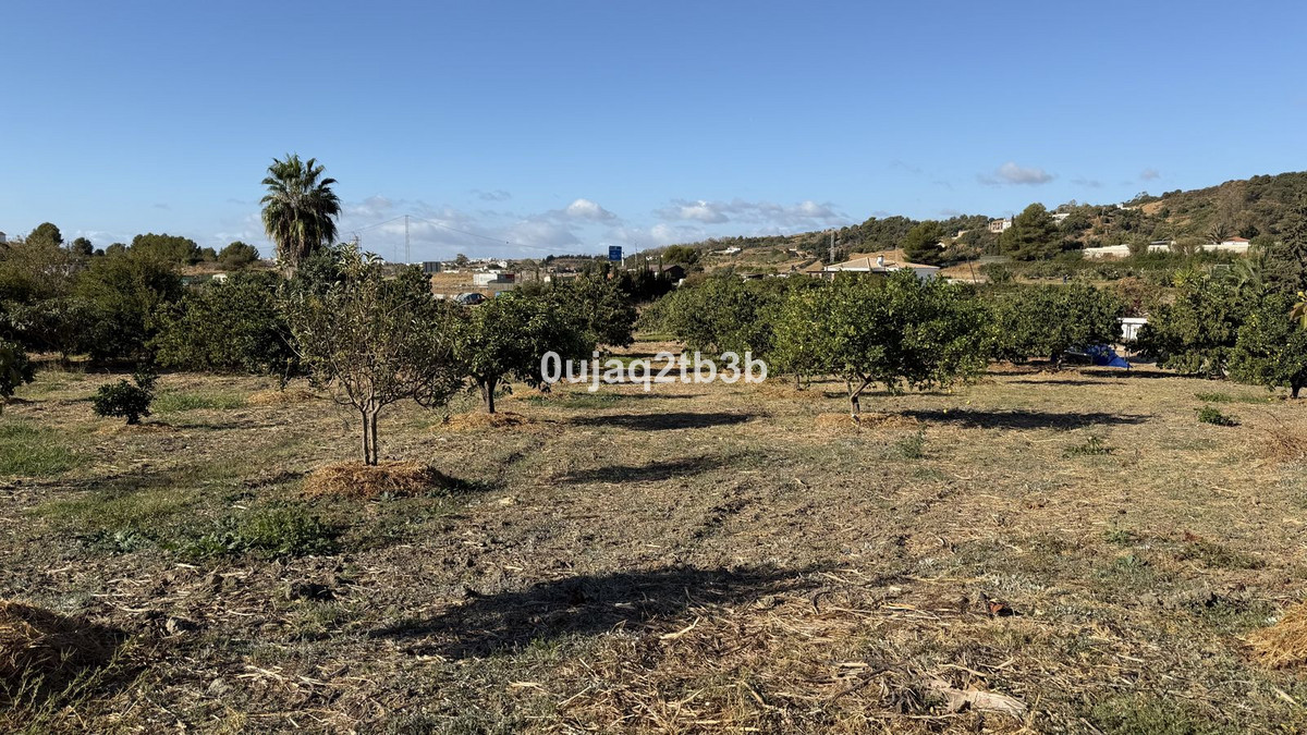 Se vende Terreno Urbano  en Costa Del Sol, Málaga, España