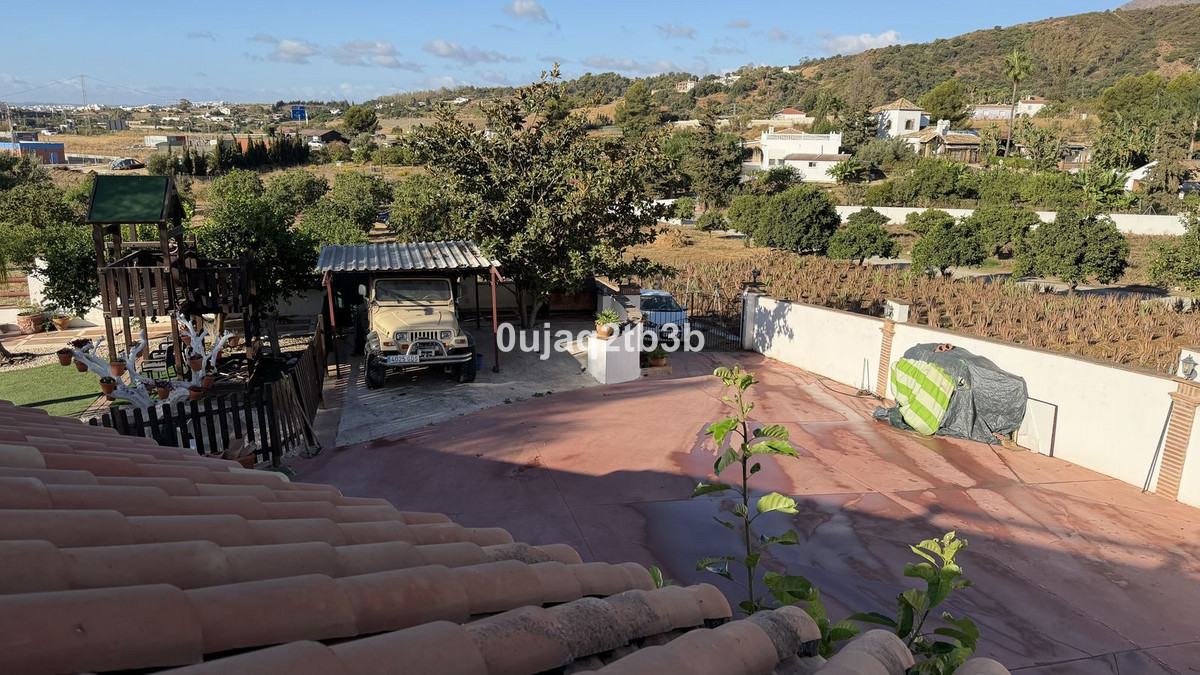 Se vende Terreno Urbano  en Costa Del Sol, Málaga, España